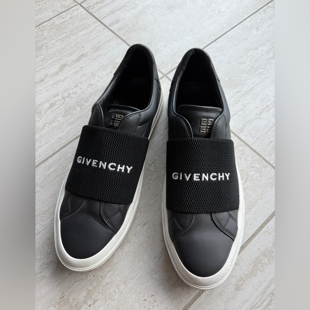 Givenchy Black and White Men's Slip-On Sneakers